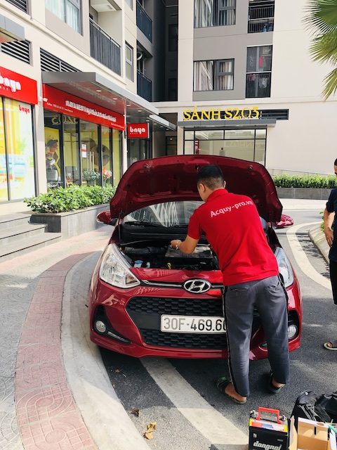 Cứu hộ ắc quy ô tô tại toà nhà Lotte quận Ba Đình, Hà Nội